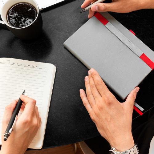 Шариковая ручка Куаттро ; - купить подарки с логотипом в Воронеже