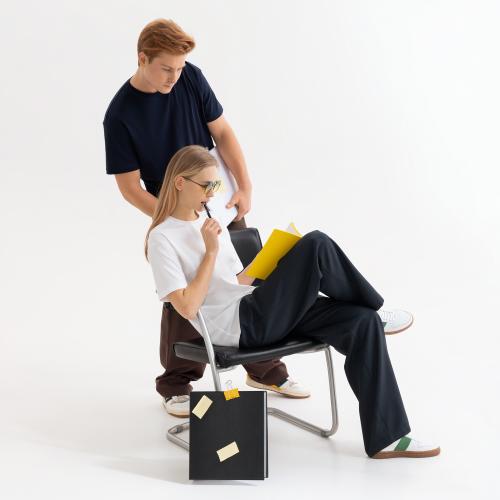 Футболка унисекс Крис (Kris), 150 гр., белая (теплого оттенка), размер XXXL