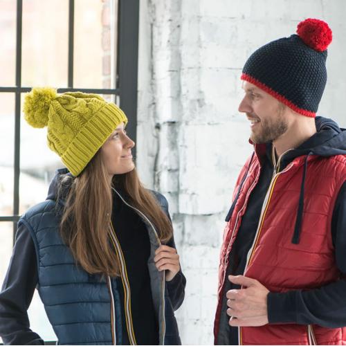 Шапка VOGUE,  белый, верх: 100% акрил; - купить необычные сувениры в Воронеже