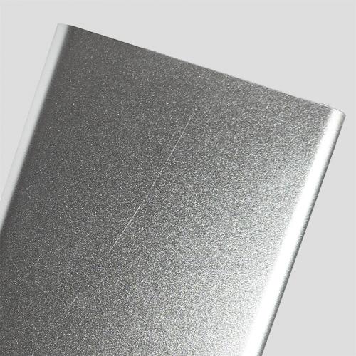 Универсальный аккумулятор Al 4 ; - купить подарки с логотипом в Воронеже