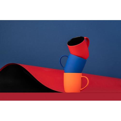 Кружка Surprise Touch Black с покрытием софт-тач; - купить необычные сувениры в Воронеже