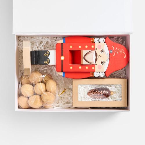 Набор «Один щелчок — и все ОК» с орехами; - купить необычные подарки в Воронеже