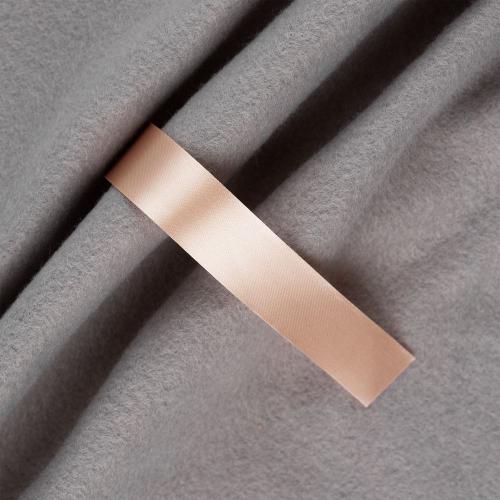 Лента сатиновая Satin 20 XXL, светло-бежевая; - купить бизнесс-сувениры в Воронеже