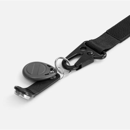 Брелок с карабином Manlig; - купить именные сувениры в Воронеже