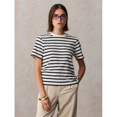 Футболка женская Legend Women; - купить именные сувениры в Воронеже