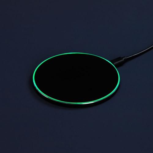 Беспроводное зарядное устройство с подсветкой Lightcore; - купить именные сувениры в Воронеже