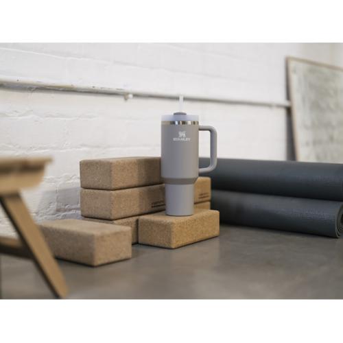 Stanley Quencher H2.0 термокружка 1200 мл - Серый; - купить подарки с логотипом в Воронеже