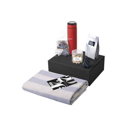 Подарочный набор c пледом, термосом, свечой и миндалем; - купить необычные подарки в Воронеже