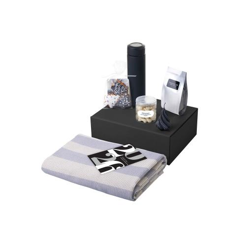 Подарочный набор c пледом, термосом, свечой и миндалем; - купить необычные подарки в Воронеже