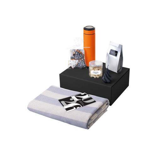 Подарочный набор c пледом, термосом, свечой и миндалем; - купить необычные подарки в Воронеже