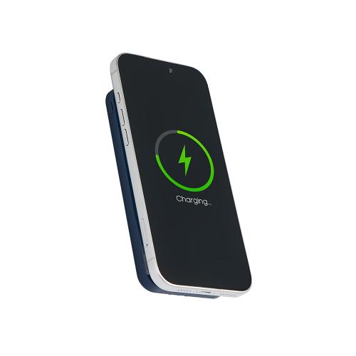 Магнитный беспроводной внешний аккумулятор со встроенными кабелями Мэни,быстаря зарядка, 10000 мАч; - купить именные сувениры в Воронеже