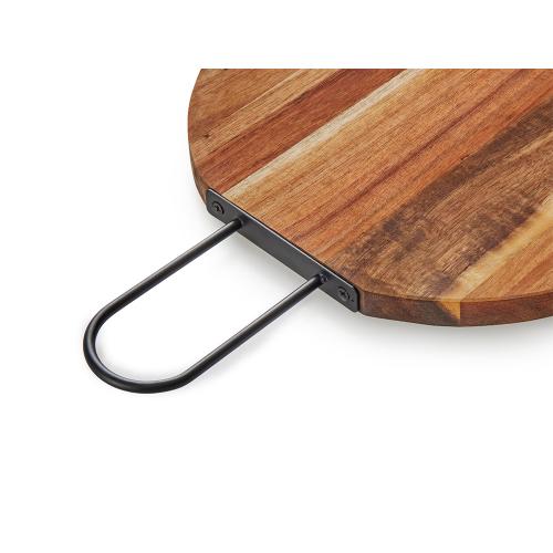 Деревянная круглая доска из акации с металлической ручкой Кира; - купить именные сувениры в Воронеже