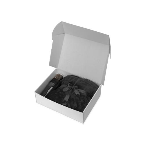 Подарочный набор с пледом, термокружкой и миндалем в шоколадной глазури Tasty hygge; - купить необычные подарки в Воронеже