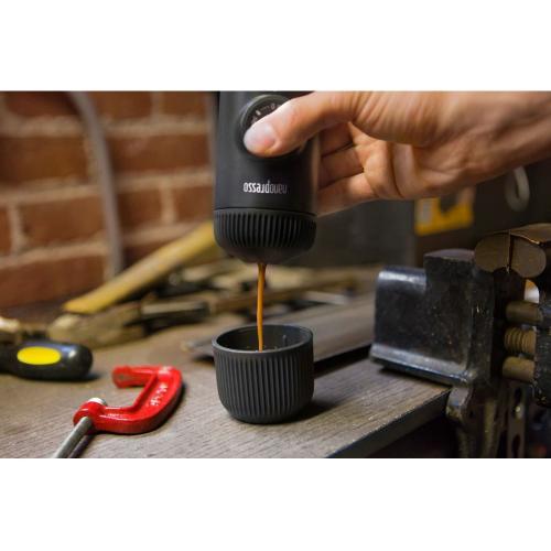 Ручная мини-кофемашина (WACACO Nanopresso) WCCN80 ; - купить подарки с логотипом в Воронеже