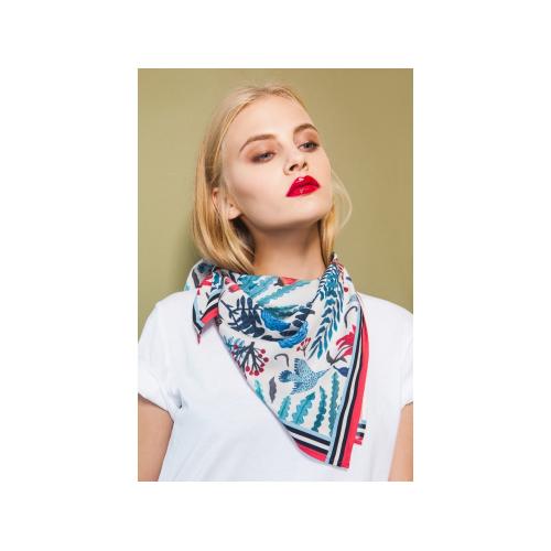 Платок Голубые розы. Varvara; - купить необычные подарки в Воронеже