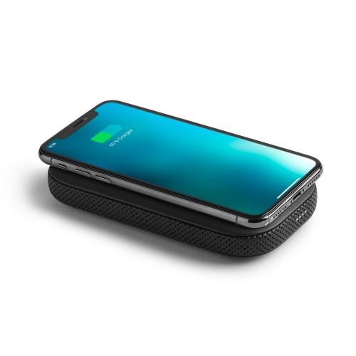 Внешний аккумулятор с беспроводной колонкой Powersound; - купить именные сувениры в Воронеже