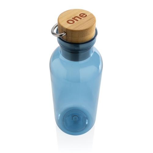 Бутылка для воды из rPET GRS с крышкой из бамбука FSC; - купить именные сувениры в Воронеже