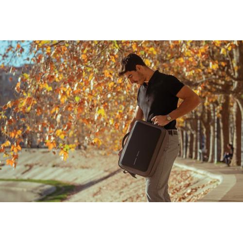 Сумка-рюкзак XD Design Bobby Bizz 2.0 с защитой от карманников; - купить именные сувениры в Воронеже