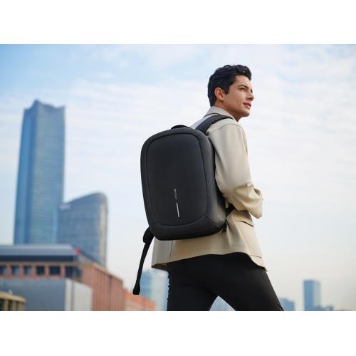 Антикражный рюкзак Bobby Edge из rPET AWARE™; - купить именные сувениры в Воронеже