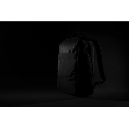 Рюкзак на каждый день Swiss Peak из rPET AWARE™, 15; - купить именные сувениры в Воронеже