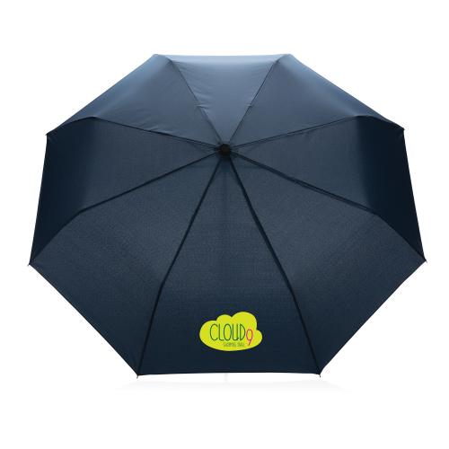 Компактный зонт Impact из RPET AWARE™ с бамбуковой рукояткой; - купить именные сувениры в Воронеже