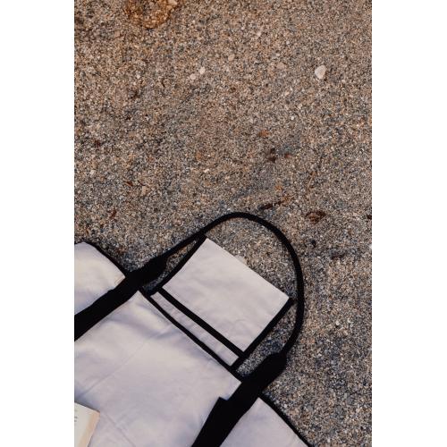 Плед для пикника VINGA Volonne из переработанного канваса и rPET AWARE™; - купить подарки с логотипом в Воронеже